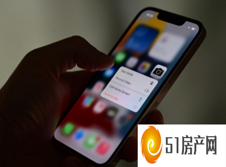 iPhone 13 mini手机设计如何