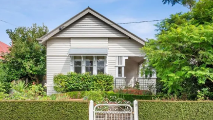 East Geelong Edwardian 住宅将价格希望降低了 232K 美元